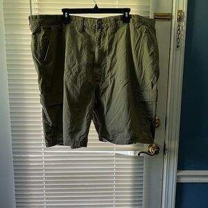 EUC Wrangler Authentics cargo shorts